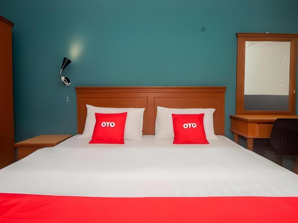 River Park Hotel Sibu Exterior photo