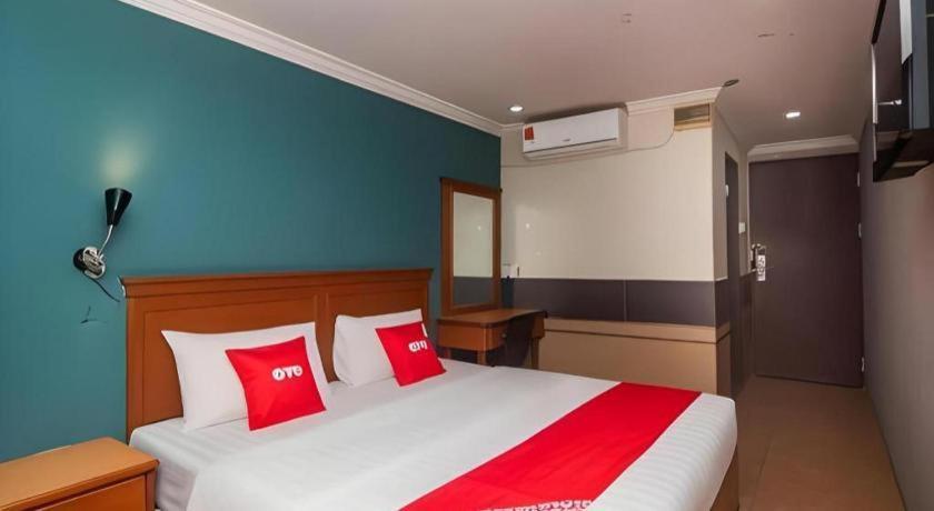 River Park Hotel Sibu Exterior photo